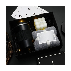 Ensemble <span class=keywords><strong>de</strong></span> cadeau d'anniversaire avec tasse parapluie pour les jeunes hommes fiends employés Support à un ensemble <span class=keywords><strong>de</strong></span> cadeau personnalisé à bas prix pour les adolescents - Product Image 1