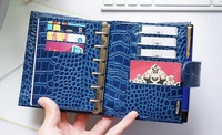 Grosir kustom Logo longgar daun hemat uang dompet keuangan anggaran baru Croco A7 Cincin Binder perencana