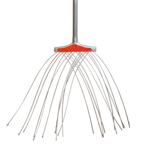 Rastrillo de acero inoxidable para extinción de incendios forestales, herramienta duradera para supresión de incendios con mango largo y púas metálicas - Product Image 2