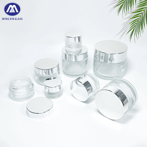 Nhà Cung Cấp Vàng Sang Trọng Lọ Thủy Tinh Tùy Chỉnh 100G 60G 50G 30G 20G 15G 10G <span class=keywords><strong>5G</strong></span> Thủy Tinh Rỗng Container Cho Khuôn Mặt Kem Mỹ Phẩm - Product Image 5