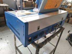 Mini <span class=keywords><strong>gemelos</strong></span> sello de goma máquina de grabado láser - Product Image 4