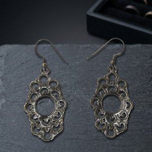 Vente en gros de bijoux en argent sterling 925 anciens, comprenant des boucles d'oreilles, modèle Sejal Creations K130 - Product Image 2