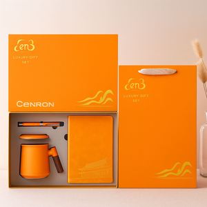 Caja de Regalo de Lujo con Artículos de Papelería y Bebidas para Ejecutivos - Cuaderno Personalizado, Taza Premium, Logotipo Personalizado para Empresas - Product Image 3