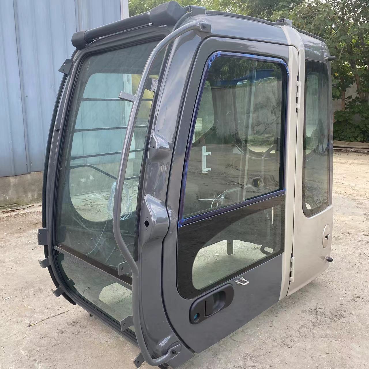ZX200 3 Excavator Cabin - Hitachi Quality & Durability