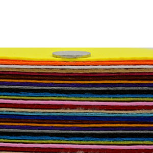 Feutre non tissé en polyester aiguilleté de 1 mm, 2 mm, 3 mm, 4 mm pour loisirs créatifs, feuilles de tissu colorées pour enfants, décoration de fête - Vente en gros - Product Image 4
