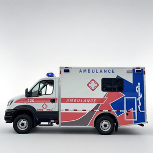 I VECO Daily 4x4 Ambulance tout-terrain de type fourgon |   Véhicule de secours médical d'urgence avec cabine de soins intensifs personnalisée - Product Image 1