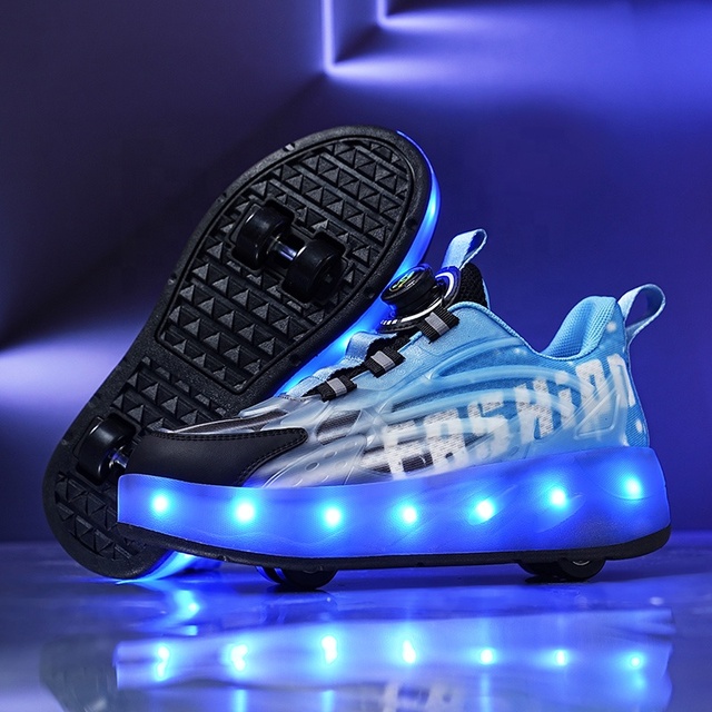 New for Children Leisure Sport Led Charging Running Lamp Wheel Roller Skate Sneakers