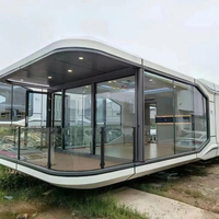Cabane de luxe en forme de pomme préfabriquée pour projets de glamping, hôtels, complexes hôteliers et maisons de vacances
