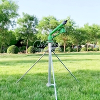 Arroseur trépied automatique Titans avec support d'arrosage de pistolet à pluie à couverture uniforme pour l'irrigation de jardin botanique