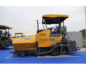 Pavimentadora <span class=keywords><strong>de</strong></span> <span class=keywords><strong>Asfalto</strong></span> <span class=keywords><strong>de</strong></span> Alto Rendimiento RP603L con Sistema <span class=keywords><strong>de</strong></span> Alimentación Independiente por Ruedas, Maquinaria <span class=keywords><strong>para</strong></span> la Construcción <span class=keywords><strong>de</strong></span> Carreteras - Product Image 4