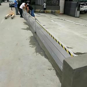 Gerbang Penghalang Banjir Aluminium Anti Air untuk Parkir Penyelamatan yang Dipasang dengan Aman - Product Image 2