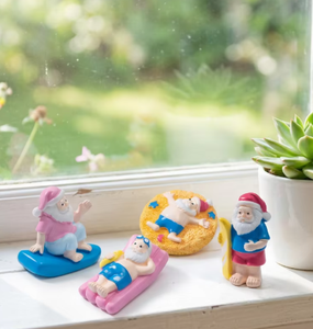 Miniature di Babbo Natale Estivo in Resina, Gnomi Galleggianti, Statuette Natalizie in Miniatura <span class=keywords><strong>per</strong></span> Decorazioni <span class=keywords><strong>Torte</strong></span> di Compleanno, Bomboniere <span class=keywords><strong>per</strong></span> Feste in Spiaggia, Confezione Multipla - Product Image 5