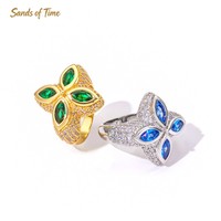 Bague Pavée Opulente Trèfle à Quatre Feuilles en Moissanite VVS Plaqué Or 18K Personnalisée Hip Hop Rapper Streetwear Band Sands of Time MS-038