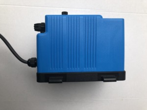 Fabriqué en Italie, contrôleur de pH rapide de type MP2, pompe péristaltique, système de dosage pour la purification de l'eau de piscine - Product Image 6