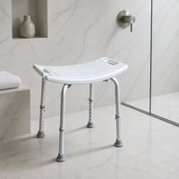 Équipement de sécurité pour la salle de bain, chaise de douche légère en aluminium antidérapante confortable pour les personnes âgées, tabouret de douche pour adultes