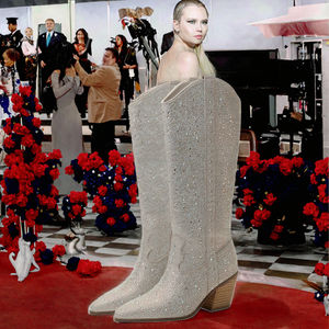 Bottes de cow-boy et de cow-girl occidentales ornées de cristaux étincelants, talon épais, bout pointu, style campagnard d'été, bottes en strass - Product Image 3