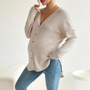 Camiseta de talla grande para <span class=keywords><strong>mujer</strong></span>, con botones frontales, mangas caídas, cuello en V, tela cepillada, cárdigan de maternidad - Product Image 1