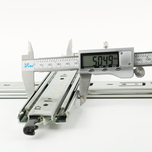 CS1350LK Glissière <span class=keywords><strong>autobloquante</strong></span> robuste de 51mm de large Glissière de tiroir à roulement à billes de 700mm Charge de glissière 68KG - Product Image 5