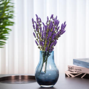 घरेलू होटल पार्टी कमरे की सजावट के लिए 5 शाखाओं के साथ कृत्रिम लैवेंडर गुलदस्ता गुलदस्ता - Product Image 1