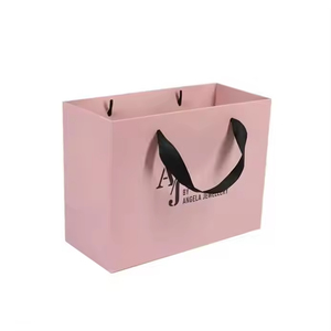 Bolsas de Papel Kraft con Asas, Impresas, de Lujo, Reciclables, para Regalos, con Logotipo de Marca de Ropa, Personalizadas, para Compras al por Mayor - Product Image 3