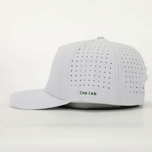 Gorras Deportivas Personalizadas al por Mayor con Logotipo, Gorra de Béisbol de 5 Paneles con Orificios Láser, Lazos, Transpirable, Impermeable, Unisex, Ajustable - Product Image 3