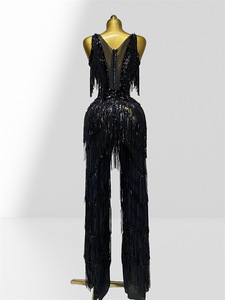 Combinaison pour femmes à franges de sequins perlés, sans manches, pantalon une pièce, idéale pour les tenues de chanteuses ou de danseuses. - Product Image 6
