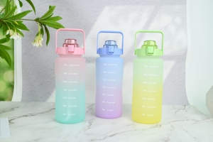 Bouteille d'eau Tritan personnalisable de 2,1 litres avec dégradé de couleurs, pour boissons protéinées, avec logo personnalisé, portable, sans BPA, <span class=keywords><strong>shaker</strong></span> de voyage de luxe - Product Image 6