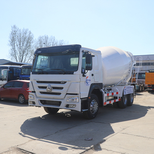 Lightweight intelligent concrete mixer <b>truck</b>, environmentally friendly tank <b>truck</b>, 380-horsepower <b>cement</b> transport vehicle - Product Image 2