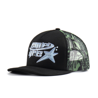 Casquettes de camionneur structurées ajustables en maille verte vintage avec logo brodé personnalisé, imprimées camouflage, haute performance, vente en gros