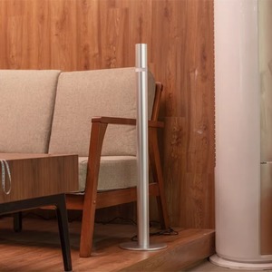 Lámpara de Pie Moderna Minimalista LED con Control Táctil Plateada para Sala de Estar, Dormitorio e Iluminación del Hogar - Product Image 2