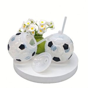 Offre Spéciale – Gobelet en Plastique Jetable pour Enfants en Forme de Ballon de Football avec Paille, Idéal pour les Festivals - Product Image 2