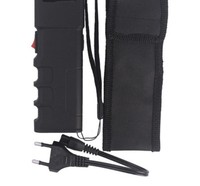 Lampe torche LED 928PRO en promotion usine, avec fonction Taser, télécommande et clignotement LED personnalisable