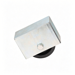 Roue à gorge en V pour portail de ferme avec support de montage, robuste, double roulement, en acier au carbone, pour extérieur, certifiée CE, OEM disponible - Product Image 6