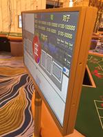 Affichage de table double face Casino 27/32 Gold en gros Résultats Record inch Moniteur de kiosque à écran tactile large avec haute qualité