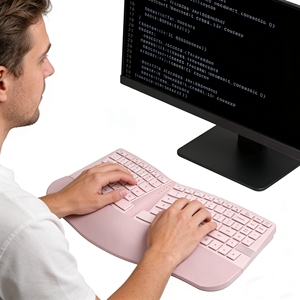 คีย์บอร์ดแบบกรรไกรตามหลักสรีรศาสตร์ พร้อมที่รองข้อมือหนัง 84 ปุ่ม ชาร์จผ่าน Type-C เชื่อมต่อไร้สาย 2.4G RF+BT แบตเตอรี่ Li 1000mAh - Product Image 4