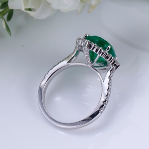 Joyería Personalizada de Messi, Anillo de Esmeralda Creada en Laboratorio de 18K y 3.61CT, Joyería de Diamantes de Laboratorio - Product Image 3