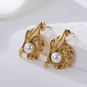 Conjunto de pendientes de aro de acero inoxidable chapado en oro de 18 quilates para mujer de alta calidad Diseño hueco de moda para fiesta - Product Image 1