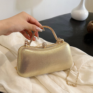 Nuova borsa leggera con nappine di diamanti <span class=keywords><strong>da</strong></span> donna 2025 <span class=keywords><strong>da</strong></span> <span class=keywords><strong>sera</strong></span> in <span class=keywords><strong>oro</strong></span> per feste <span class=keywords><strong>da</strong></span> donna con borse <span class=keywords><strong>da</strong></span> donna firmate - Product Image 5