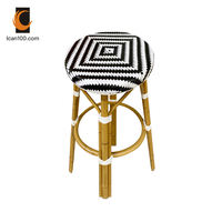 Tabouret de bar en rotin de cuisine blanc et noir Chaises en métal Chaises de tabouret de bar de restaurant de café