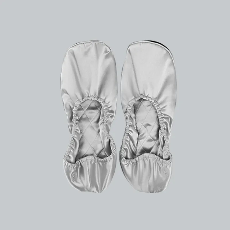 All'ingrosso nuovo design 100% di seta di gelso pantofole per dormire a casa e da viaggio pantofole spa di seta pantofole da donna
