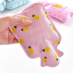 Sac à eau chaude de haute qualité personnalisable <span class=keywords><strong>Mini</strong></span> bouteille d'eau chaude portable pour les mains et les pieds avec couvercle en peluche - Product Image 4