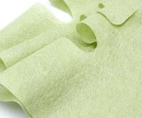 Feuille de masquage sèche jetable pour le visage au thé vert Masque facial de soins de la peau de beauté naturelle avec fonction de blanchiment Fabriqué en matériau de qualité supérieure