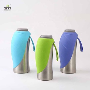 Dispensador <span class=keywords><strong>de</strong></span> <span class=keywords><strong>agua</strong></span> para mascotas al aire libre <span class=keywords><strong>de</strong></span> acero inoxidable con tapa <span class=keywords><strong>de</strong></span> silicona natural Botella <span class=keywords><strong>de</strong></span> <span class=keywords><strong>agua</strong></span> para perros <span class=keywords><strong>de</strong></span> viaje redondeada personalizada - Product Image 5