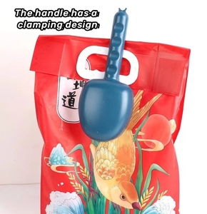 Çok fonksiyonlar küçük hayvanlar köpek kedi Hamster tavşan kürek gıda evcil ölçüm uzun saplı klip besleme kaşığı - Product Image 4