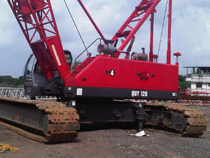 Grúa sobre Orugas para Trabajo Pesado QUY250 con Capacidad de 250 Toneladas para Construcción de Puentes y Edificios - Product Image 2