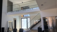 Escalier en bois massif sur mesure CBMmart pour maison moderne |   Escaliers droits, en forme de L et en forme de U, directement de l'usine