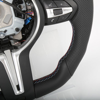 Volant sport en cuir à fond plat SSY pour châssis F (séries 1/2/3/4/5/6/7 X1/X2/X3/X4/X5/X6) tricolore