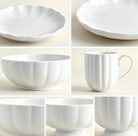 Service d'assiettes en porcelaine, style occidental, couleur unie avec incrustation dorée, compatible micro-ondes