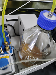 เครื่องทดสอบความหนืดที่มองเห็นได้ของน้ำมันหล่อลื่นแบบอัตโนมัติเต็มรูปแบบ ASTM D2602 พร้อมเครื่องจำลองการสตาร์ทเครื่องยนต์ที่อุณหภูมิเย็นแบบสุ่มตัวอย่างอัตโนมัติ ASTM D5293 - Product Image 4