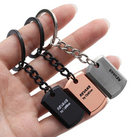 Porte-clés personnalisé en alliage de zinc métallique plaqué multi-couleurs, gravé au laser avec logo et texte, sur mesure pour cadeau promotionnel d'entreprise